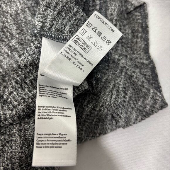 ‼️final must bundle‼️ Top Shop Tall Gray Sleeveless Women's Top Grey - Picture 4 of 6